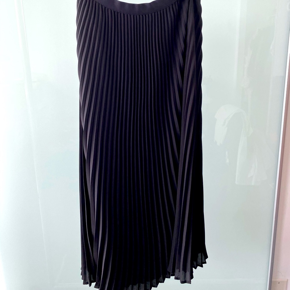 Black Babaton Jude skirt